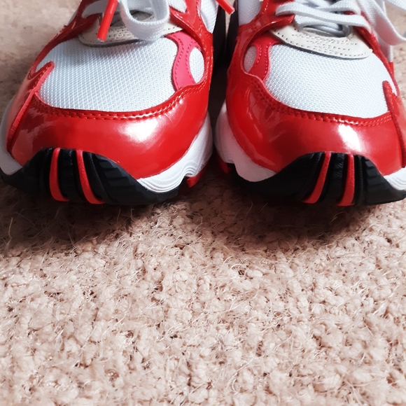 Adidas Falcon Active Red trendy  sneakers - Picture 10 of 17